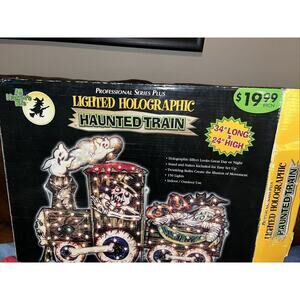 Lighted Holographic Haunted Train All Hallow's Eve Working halloween Rare VNT